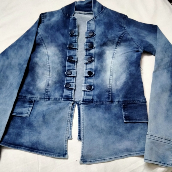 Denim jacket - Picture 2 of 3